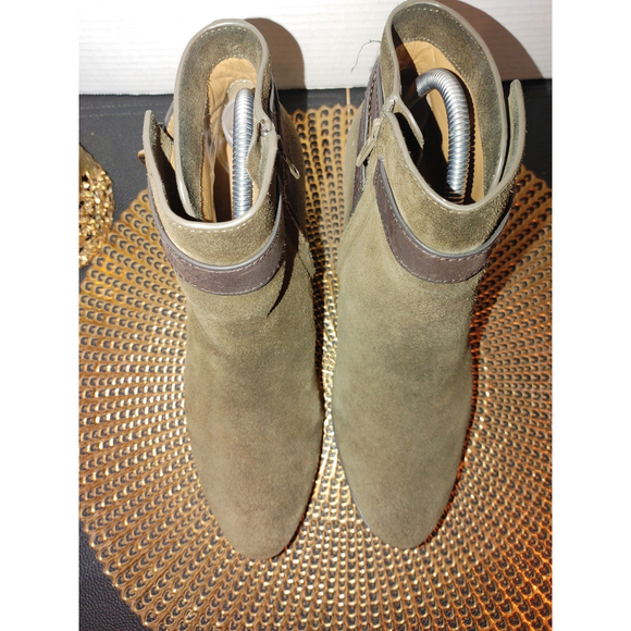 Coach Patricia suede ankle booties size 9.5 B - Picture 5 of 9